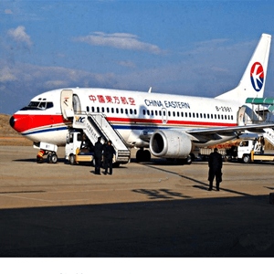 韶关丹霞空运公司航空快运业稳步发展的原因是什么？